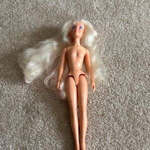 JEM and the Holograms Rock n Curl Jem